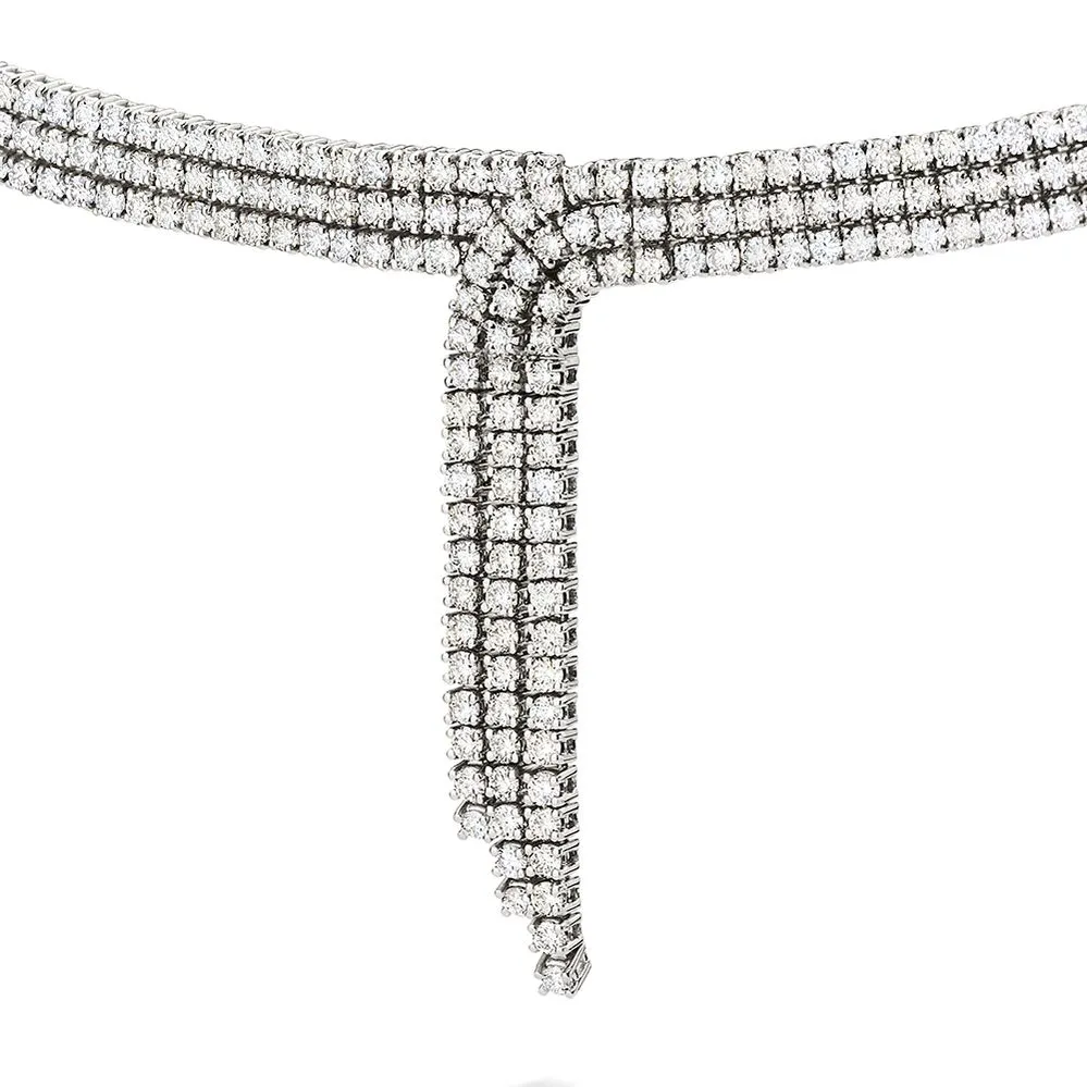 Gargantilha de strass